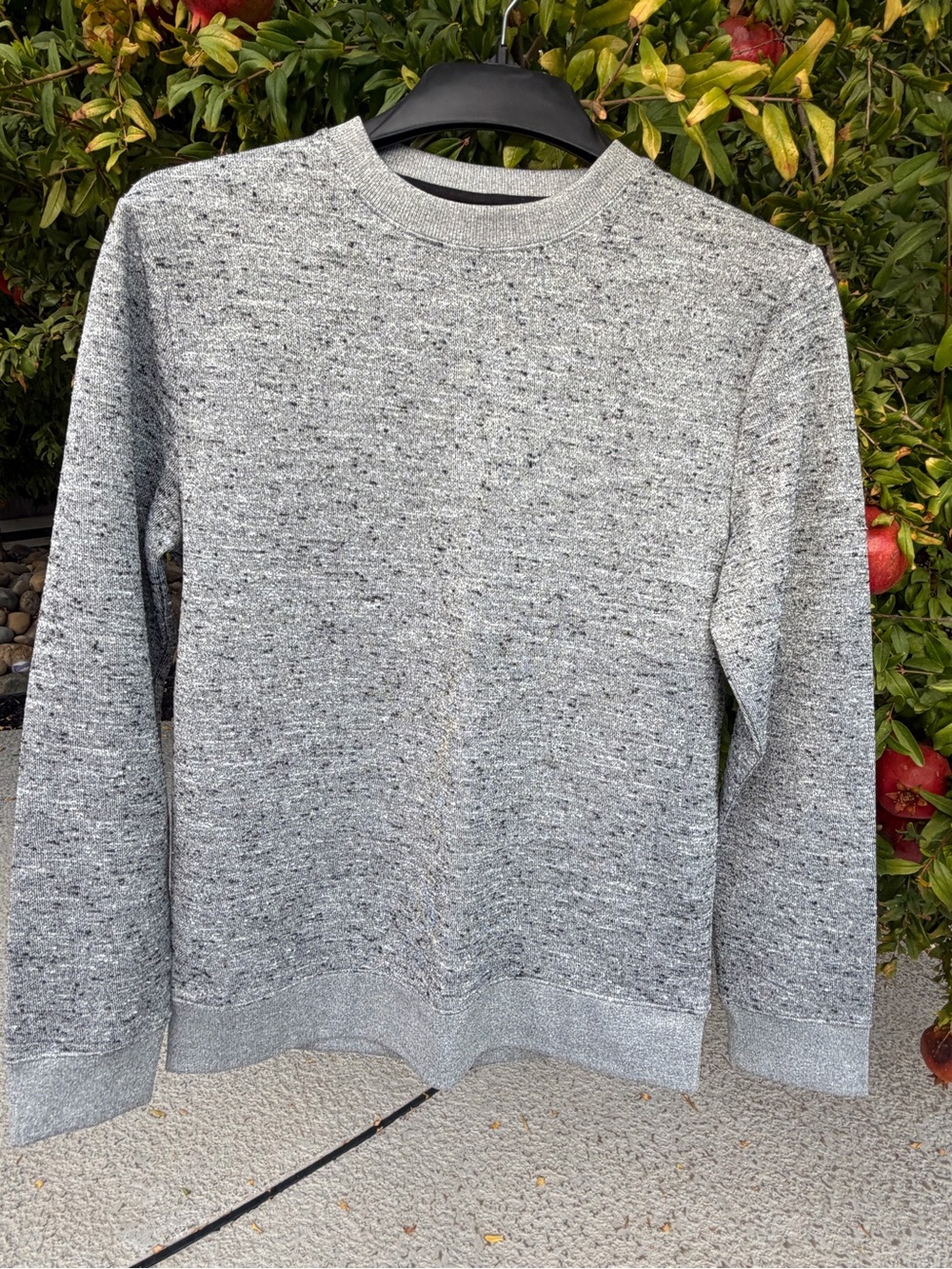 H&M Men's Light Gray Speckled Crewneck Sweater excellent condition size S